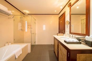 Ansara Hotel Ban Nongdouang Экстерьер фото